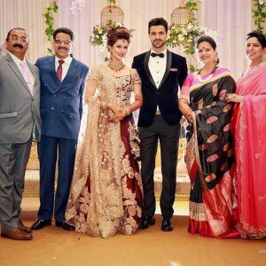 vivek dahiya job diyanka tripathi and vivek dahiya with their families vivek dahiya job diyanka tripathi and vivek dahiya with their families