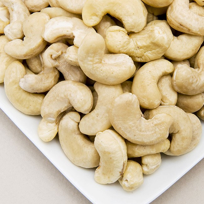 Raw Cashews 7 most dangerous foods that can turn fatal too! Fitness Photos Gallery India