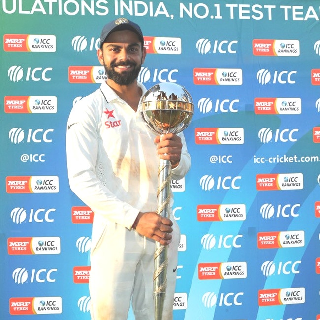 Virat Kohli clicked with ICC trophy after winning the match India vs New Zealand Test Series