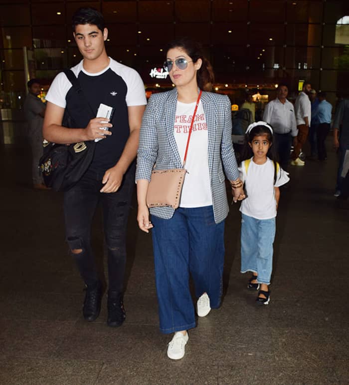 Akshay’s son Aarav looked dapper in a ...