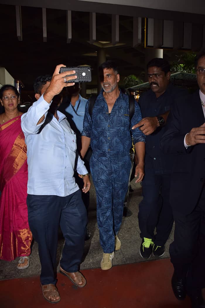 Akshay has also started the shooting of ...