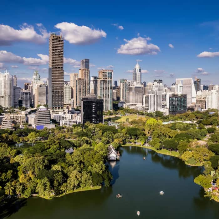 1- Bangkok, Thailand: A city of contrasts and energy