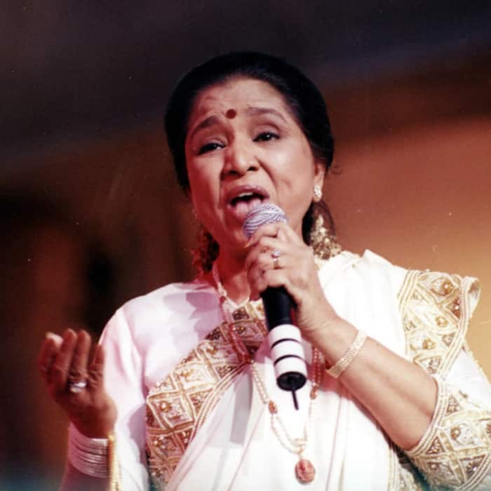 1  Early Career Journey  Asha Bhosle Started Singing at Age 10