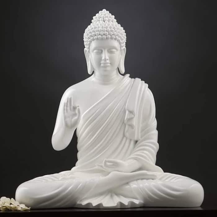 10 Quotes of Gautam Buddha on Peace