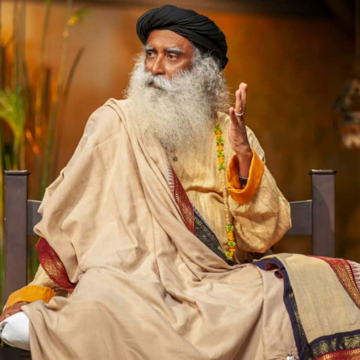 10 quotes on Devi by Sadhguru Jaggi Vasudev