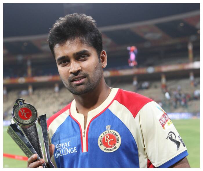10  Vinay Kumar   19 wickets