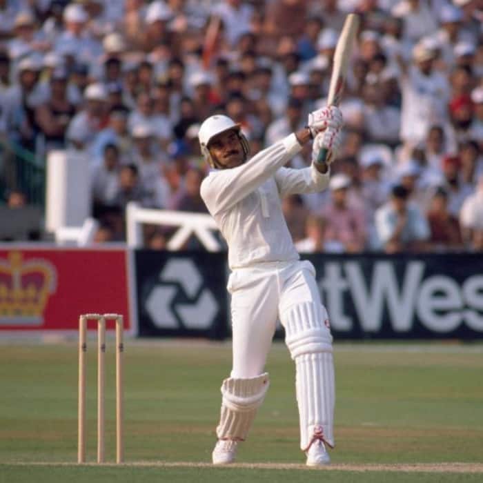 2  Dilip Vengsarkar