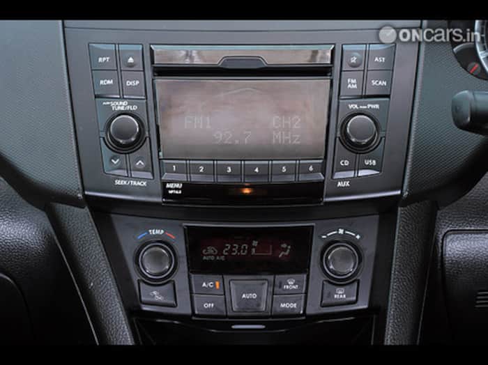 2011 Maruti Suzuki Swift Interior-img3
