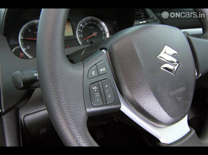 2011 Maruti Suzuki Swift Interior-img4