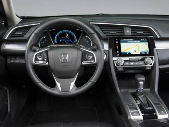 2016 Honda Civic Photo Gallery img3