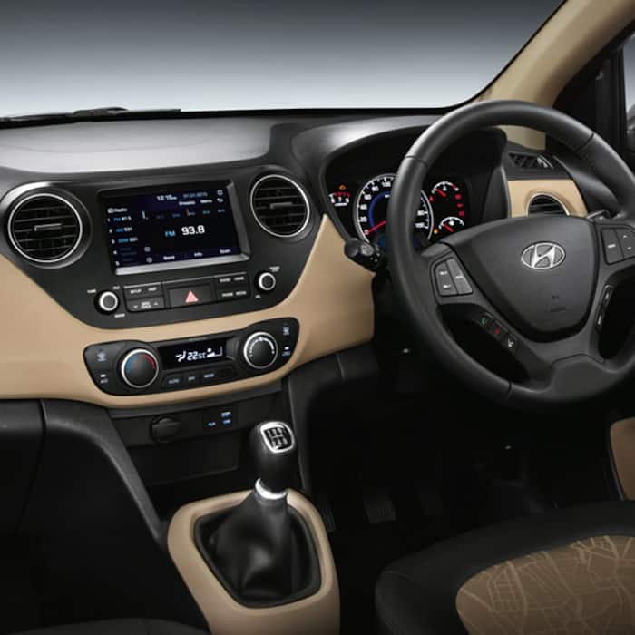 2017 Hyundai Grand i10 Facelift has a 7-inch touchscreen infotainment system