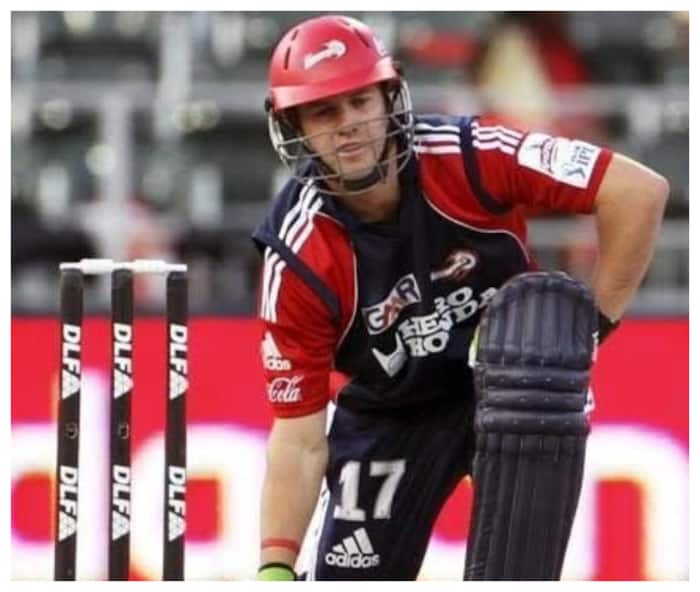 3  AB de Villers   465 runs