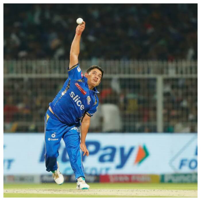 3. Piyush Chawla - 222 sixes