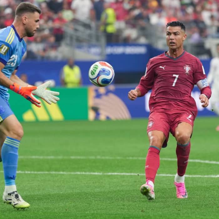 4. Cristiano Ronaldo