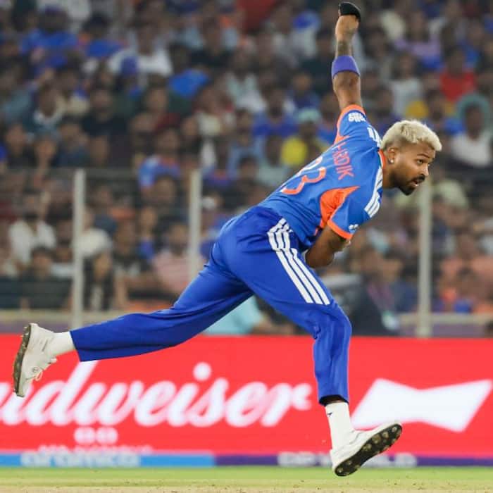 4  Hardik Pandya