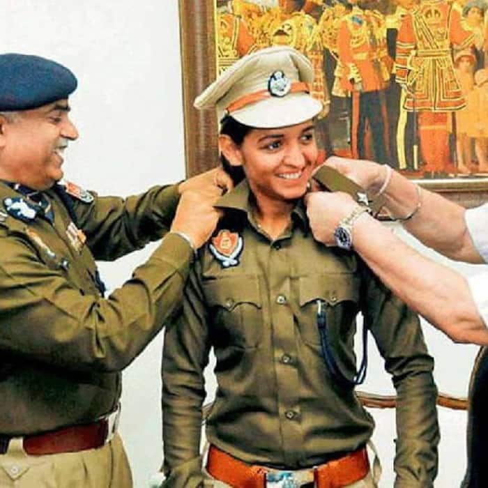 4  Harmanpreet Kaur   Constable