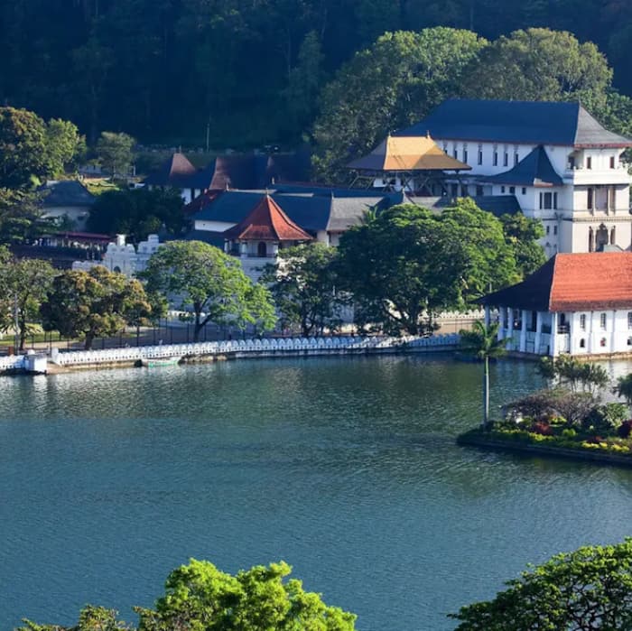4- Sri Lanka – Nature and Heritage Blend
