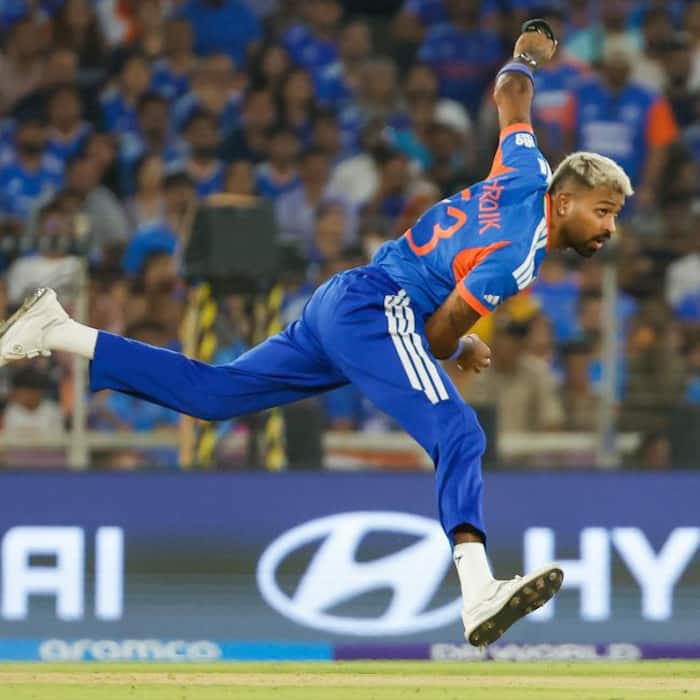 5  Hardik Pandya