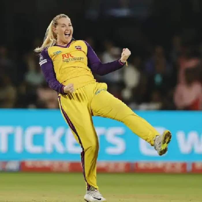 5  Sophie Ecclestone