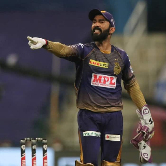 6  Dinesh Karthik