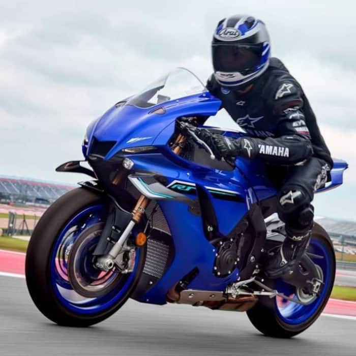 6  Yamaha YZF R1