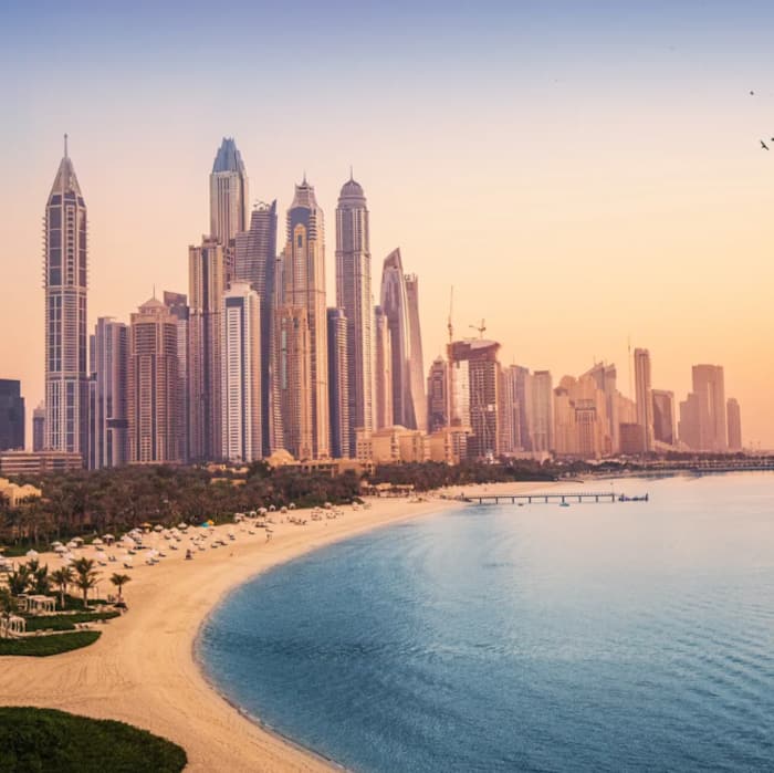 7- Dubai, United Arab Emirates: Luxury and innovation hub