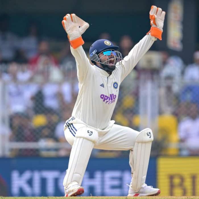 7  Rishabh Pant