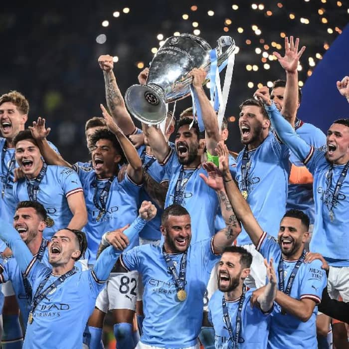 8  Champions League Trophy   Football   Rs 12 52 500