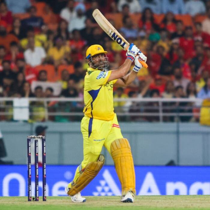 8. MS Dhoni (WK)