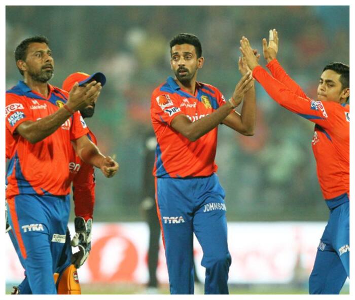 9  Dhawal Kulkarni   18 wickets