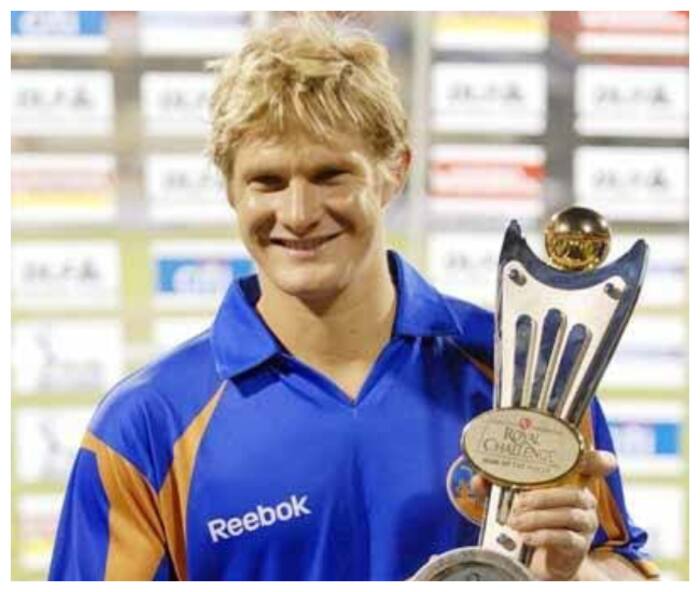 9  Shane Watson   17 wickets