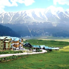 These 7 Hill Stations in India Enjoy Snowfall During Summers