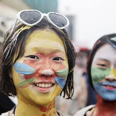 Check out the pics of Boryeong Mud Festival that will give you some amazing summer dreams