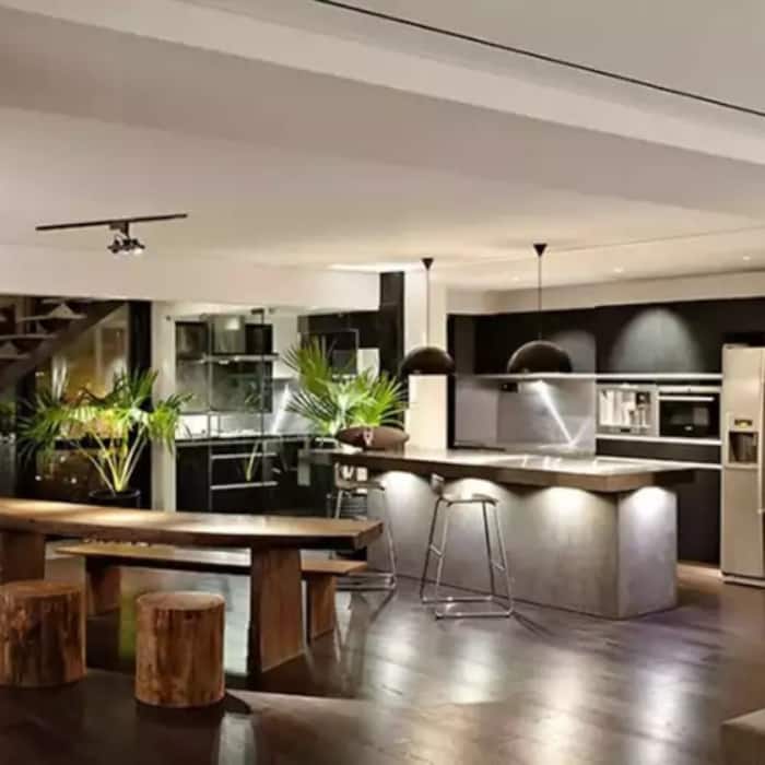 A Glimpse into John   s Net Worth