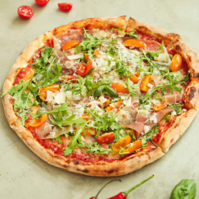 A low fat Pizza recipe comes with the goodness of vegetable