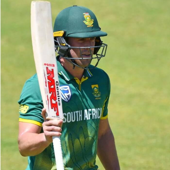 AB de Villiers     39 Sixes in 35 Innings
