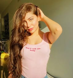 Aditi Bhatia is Winning The Internet in Sexy Pink Top, See Photos