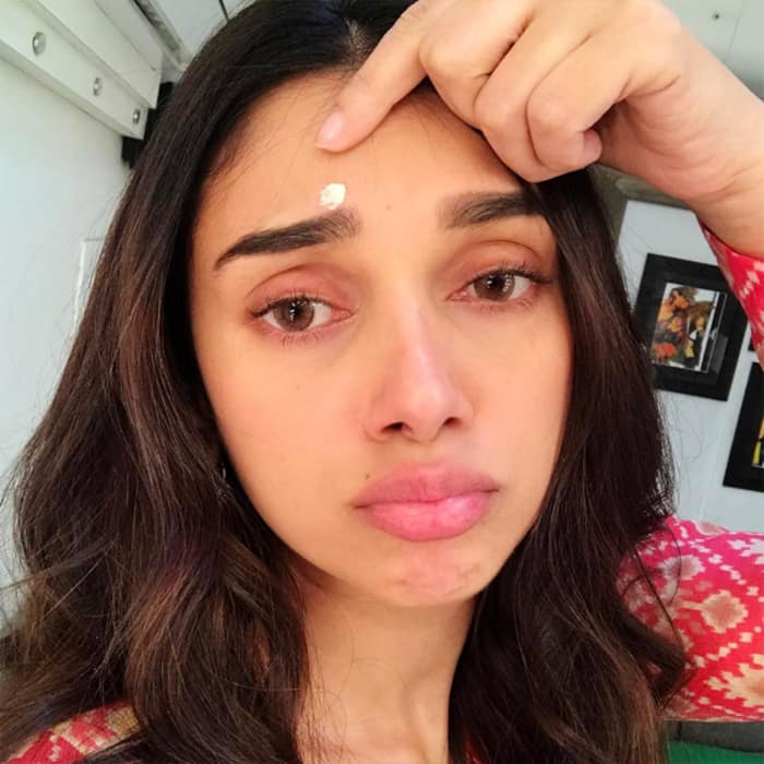 Aditi Rao Hydari Has a go-to Remedy For Skin Emergency