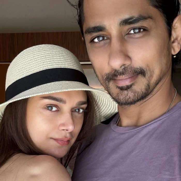 Aditi Shares a Warm Hug With Siddharth