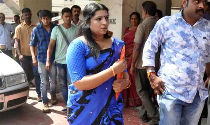 After Accusing Cong Leaders of Sexual Misconduct, Saritha Nair to Contest From Wayanad