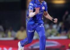 Arjun Tendulkar DROPPED by Hardik Pandya for match against SRH due to...