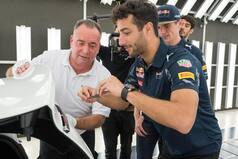 Aston Martin AM-RB 001: Photo Gallery