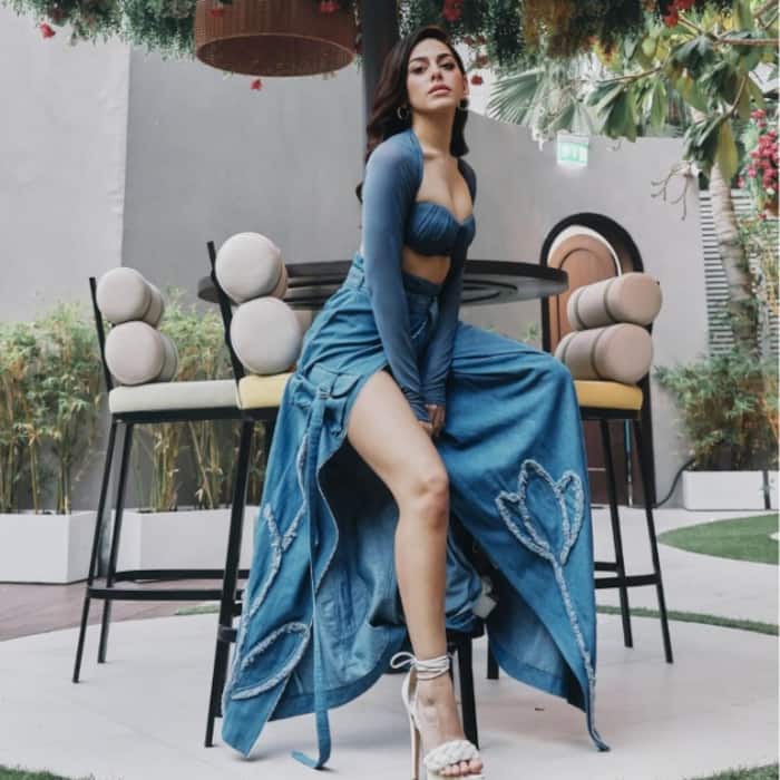 Alaya F struck stunning poses for the Instagram photoshoot