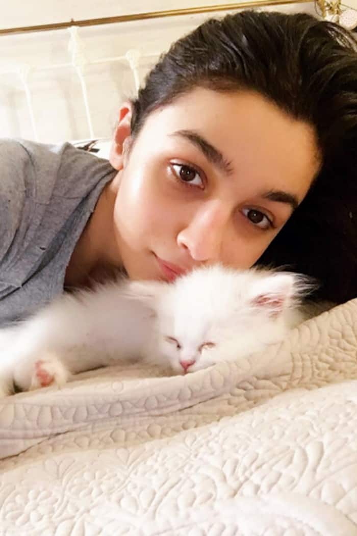 Alia Bhatt shares a cute picture on Instagram