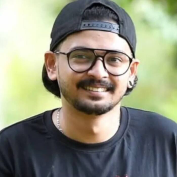 Amar Akbar Anthony  2015 