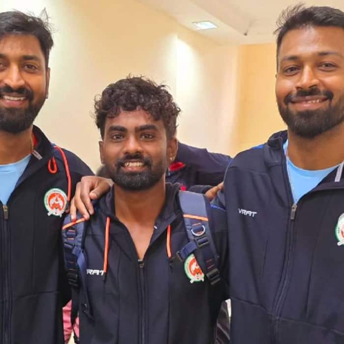 Amit Passi smashed his century in just 44 balls