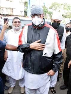 Dilip Kumar Death: Amitabh Bachchan, Ranbir Kapoor, Shah Rukh Khan, Karan Johar, Vidya Balan, Others Arrive at Late Actor’s Residence to Pay Last Respects - Photos