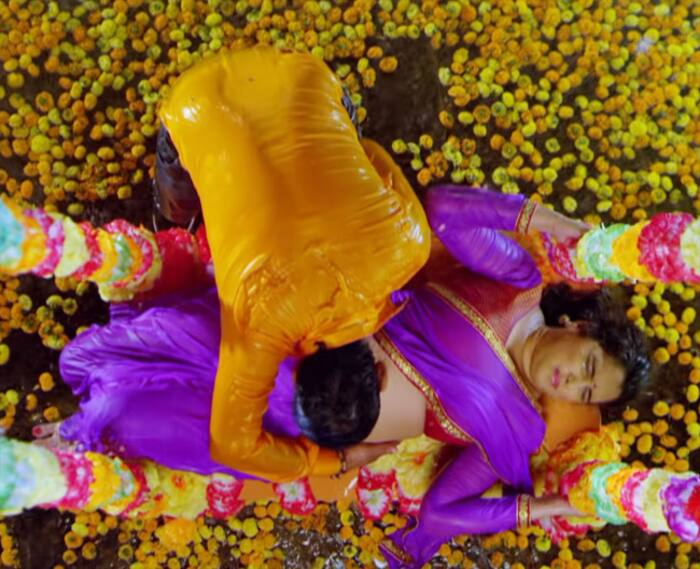 Amrapali Dubay Nirahua Are The Hottest Couple