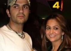 Imran Khan to Shoaib Akhtar: Star Pakistan cricketers who fell in love with top Bollywood actresses