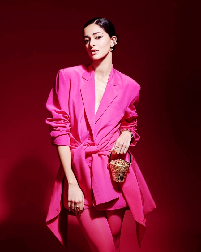 Ananya Panday in HOT PINK Blazer And Stockings Slays Barbiecore Era -See  PICS